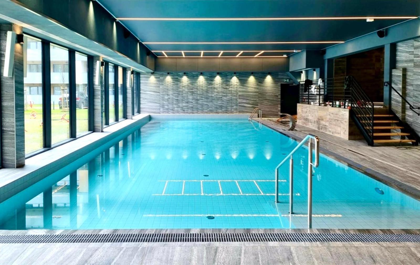 Faro Apartamenty Kasprowicza 20 Basen W Cenie Schwimmbad Im Preis โควอบเซก ภายนอก รูปภาพ